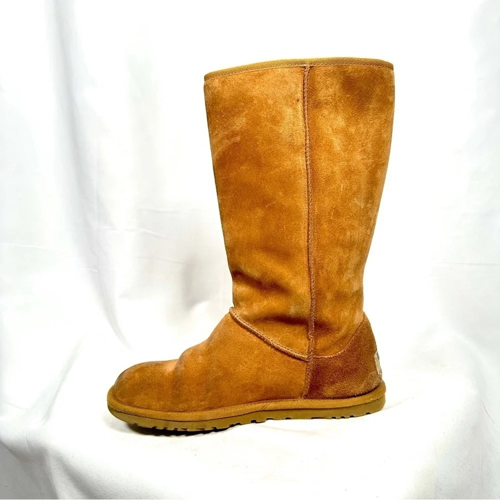 UGG Australia Lo Pro 5 Button Tall Suede Boots Tan Size 7